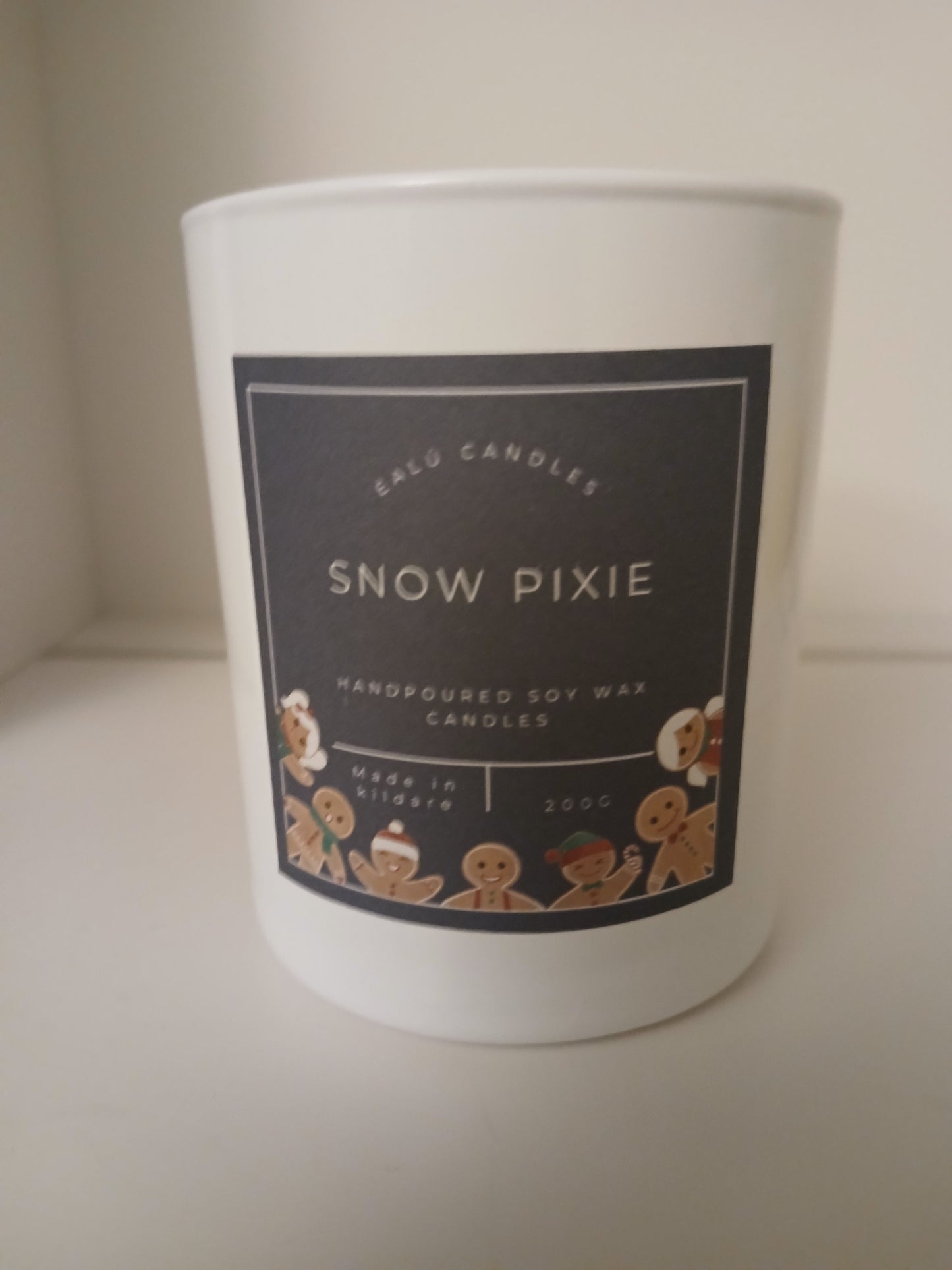 Soy wax candle - snow pixie