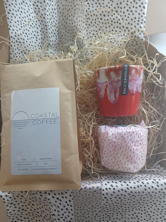 Coffee cup candle hamper with refill